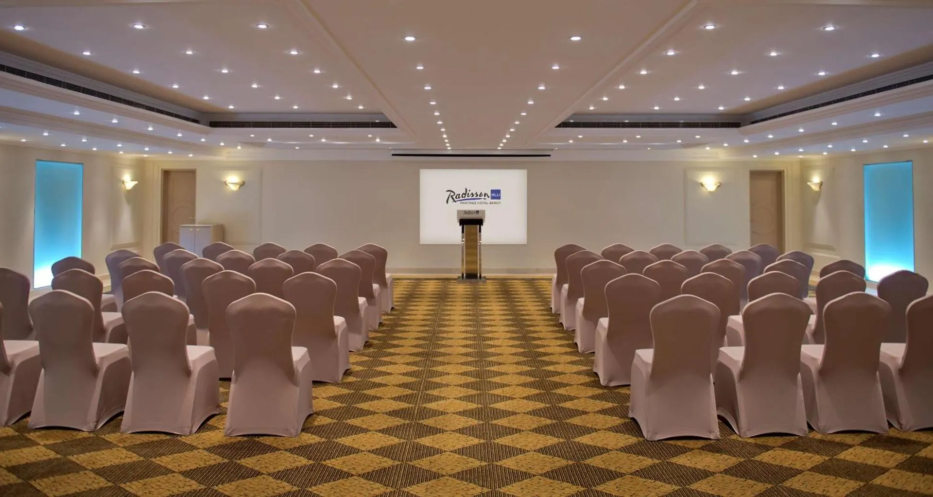 Radisson Blu Martinez Beirut Hotel