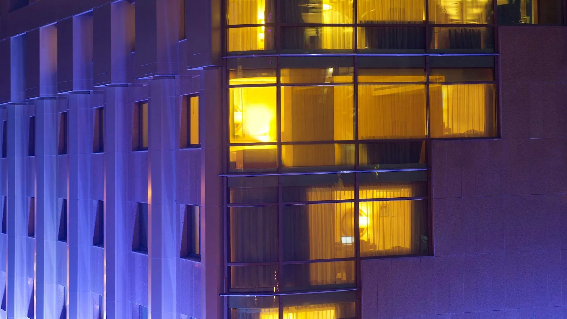 Radisson Blu Martinez Beirut Hotel