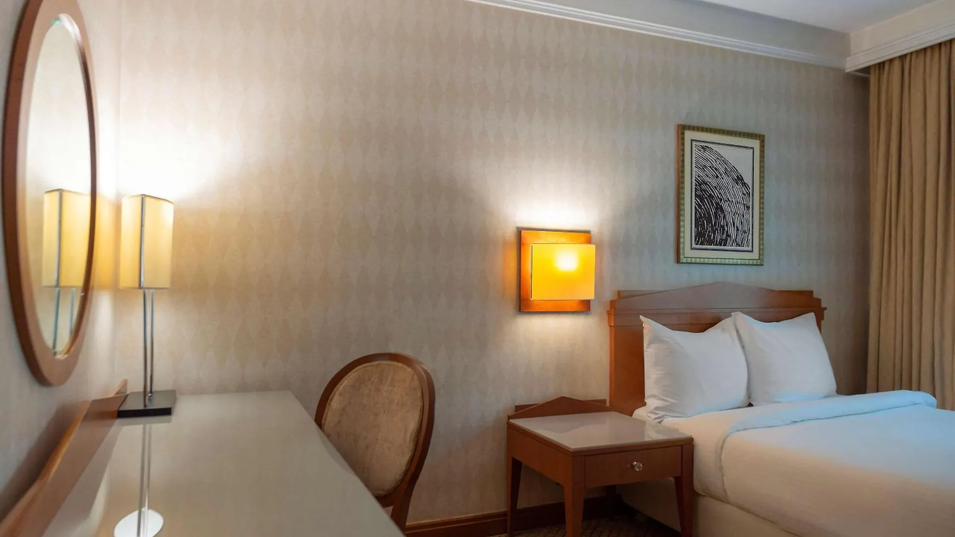 Radisson Blu Martinez Beirut Hotel