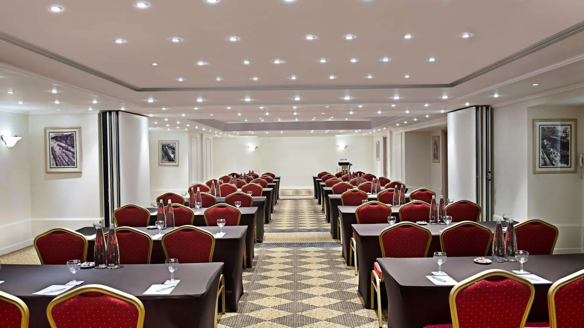 Hotel Radisson Blu Martinez Beirut Libano