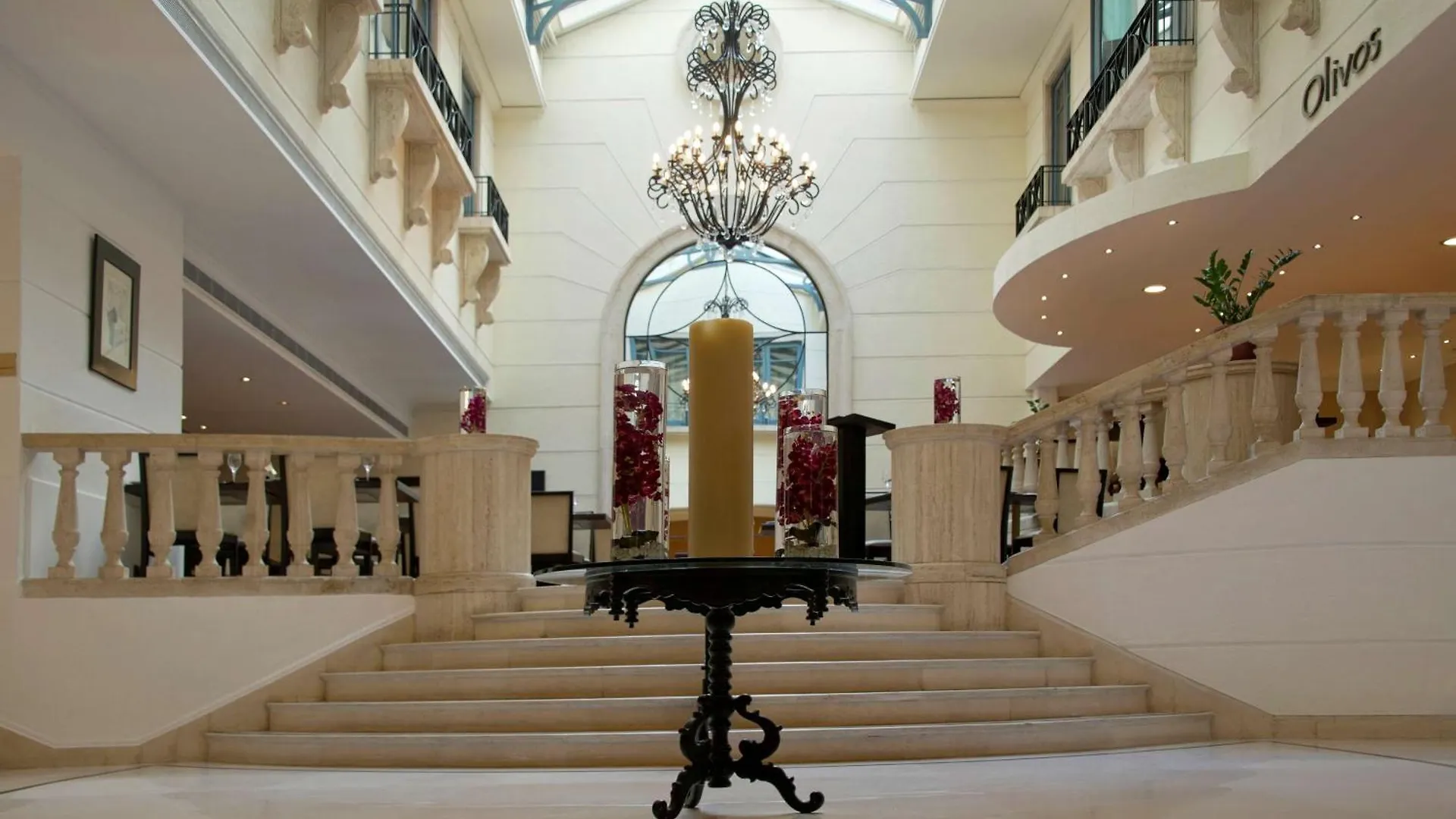 Radisson Blu Martinez Beirut Hotell 5*,  Libanon