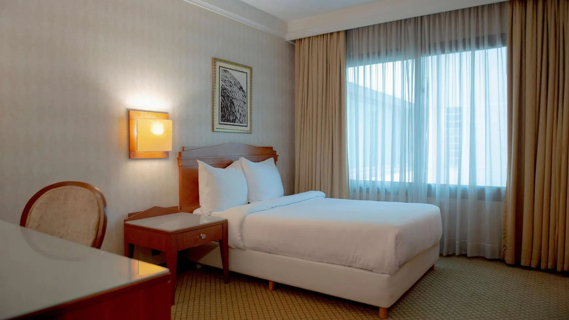 Radisson Blu Martinez Beirut Hotel